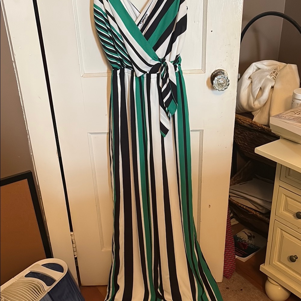 Express Green and Black Wrap Maxi Dress V-neck Sleeveless